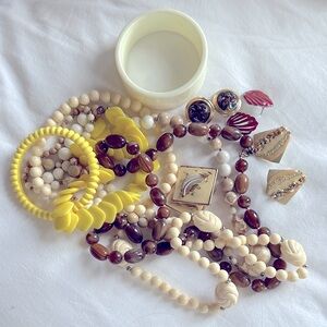 Vintage Jewelry Lot Earrings Cream Brown Beaded Necklace Set